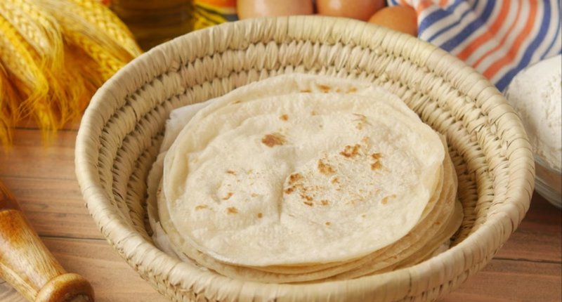 आवश्यकताभन्दा बढी रोटी खाइरहनु भएको त छैन ? जान्नुहोस् एक दिनमा कति रोटी खानु पर्छ