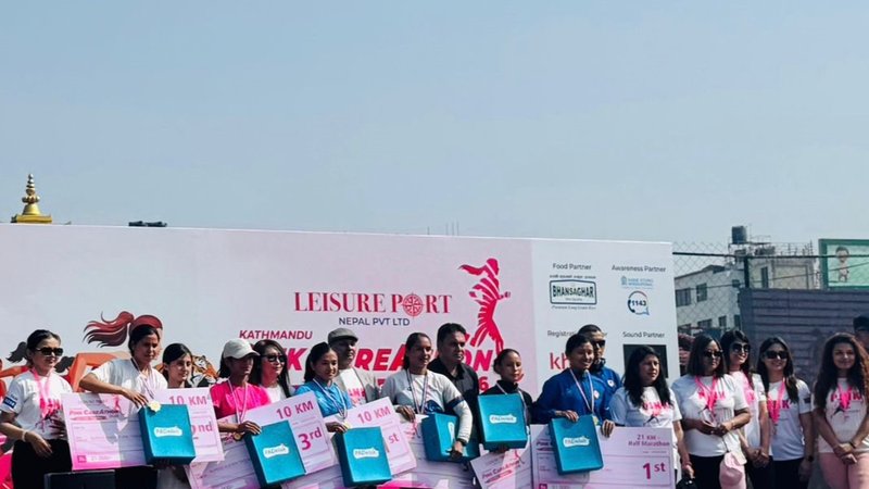 हाफ म्याराथनमा सन्तोषी श्रेष्ठ पहिलो