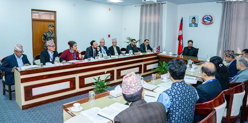 योजना आयोग र नीति अनुसन्धान प्रतिष्ठान खारेज नभई सुदृढ गरिने प्रधानमन्त्री शाहको प्रष्टीकरण