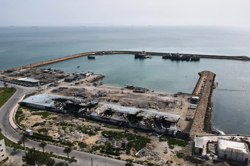 इरानको पूर्ण अधिकार सुरक्षित नभए सम्म होर्मुजबाट पटि नहट्ने : खमेनीका सल्लाहकार