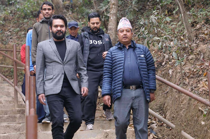 बालेनलाई बधाई दिँदै महेश बस्नेतले भने- अवसरसँगै चुनौती पनि छन्, समालिएर अघि बढ्नुहोला