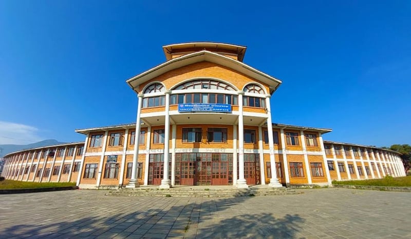 विद्यावारिधि गरिसकेको भनी ढाँटेर नियुक्ति लिएका त्रिविका सह-परीक्षा नियन्त्रकलाई ६ महिना जेल