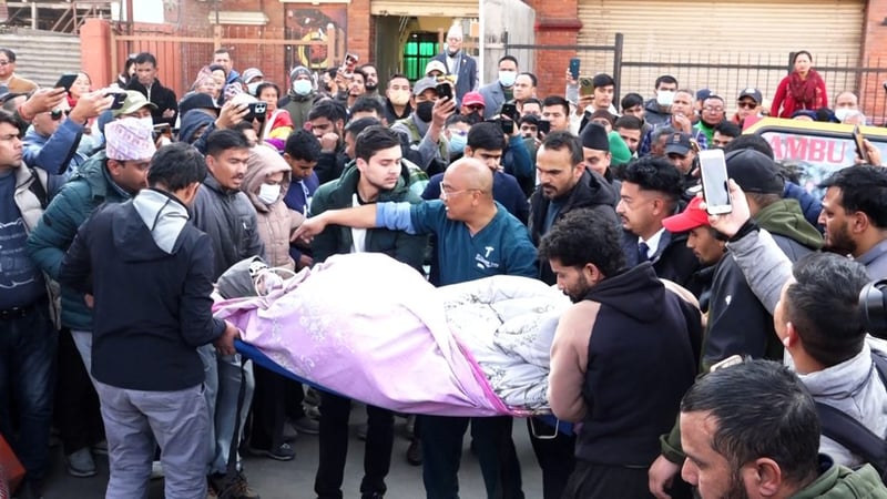 स्वास्थ्य बिग्रिएपछि निकोलस भुसाललाई लगियो वीर अस्पताल