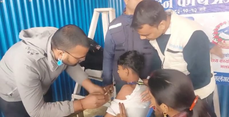 मलंगवामा दादुराको प्रकोपपछि आइसोलेसनमा उपचार