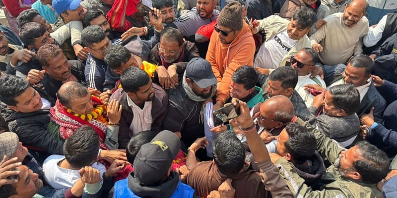 गगनले सर्लाही-४ र काठमाडौंमा सम्पर्क कार्यालय खोल्ने, मतदाताको समस्या बुझ्न विज्ञ टोली परिचालन