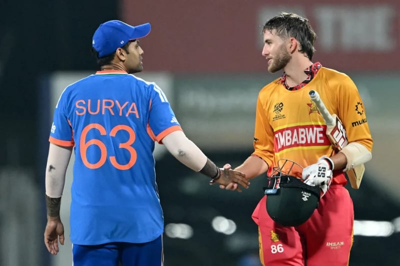 टि-२० विश्वकपमा जिम्बाबेका ओपनरको सनसनी, २७७ काे औसतमा गरिरहेका छन् ब्याटिङ