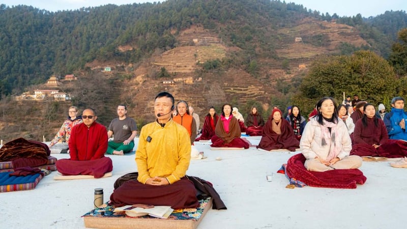 फर्पिङमा ५ दिने अन्तर्राष्ट्रिय ध्यान शिविर सम्पन्न
