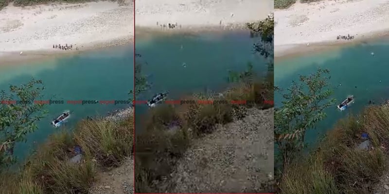 रामेछाप बस दुर्घटना : ४ जनाको शव निकालियो, दर्जन बढी घाइते अस्पताल पठाइयो