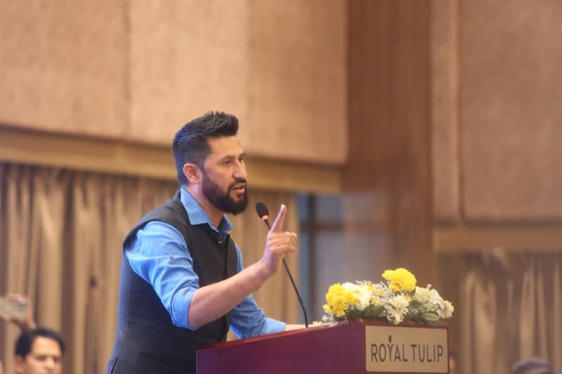 रवि लामिछानेले सांसदको शपथ खान पाउँछन् ? संसद सचिवालय भन्छ- कुनै द्विविधा छैन