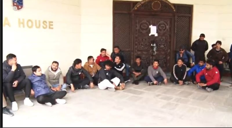 अखिल फुटबल खेलाडी संघद्वारा एन्फामा तालाबन्दी