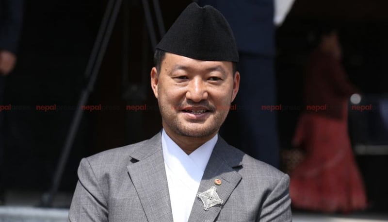 ओली भेट्न पुगेका क्षितिजले भने–सडक, सदन र न्यायालयबाट संघर्ष हुन्छ