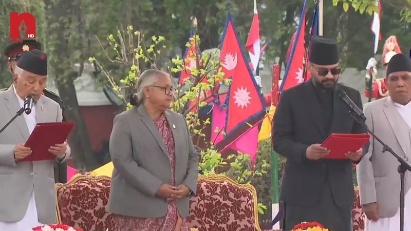 मंगलध्वनि र शंखनादपछि १२:३४ को शुभसाइतमा बालेनले लिए प्रधानमन्त्रीको शपथ