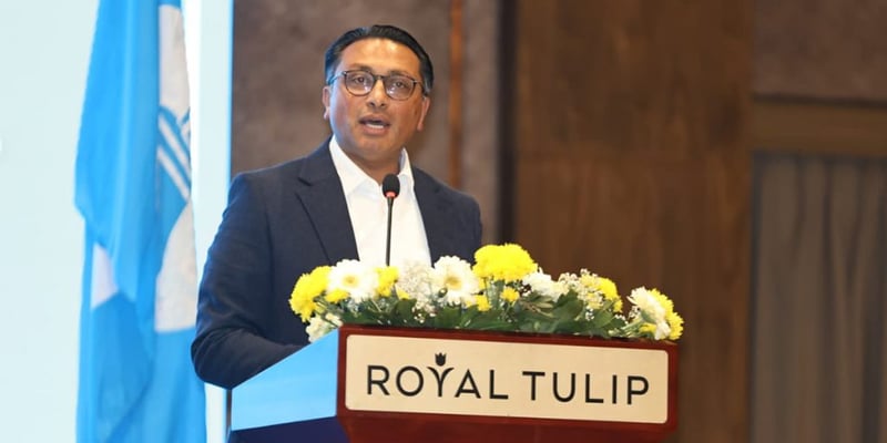 सांसदहरूलाई स्वर्णिमले भने- हाम्रै एकल सरकार भए पनि औँलो ठड्याउनुपर्छ