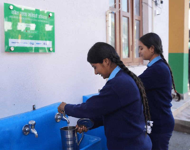 नबिल बैंकका अध्यक्ष चौधरीद्वारा नबिल स्वच्छ खानेपानी अभियानको डिजिटल उद्घाटन