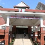 चाबहिल यातायात कार्यालयमा अख्तियारको छापा, २५ वटा मोबाइल नियन्त्रणमा