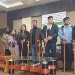 लौरो छोडेर बिजुली बत्तीतिर