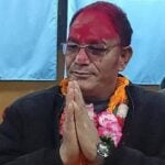 मतदाता माझ सुझाव संकलन गर्दै मुगुबाट निर्वाचित सांसद शाही