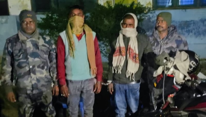 Armed Police Arrest Two Indian Nationals in Rautahat with Counterfeit Indian Currency