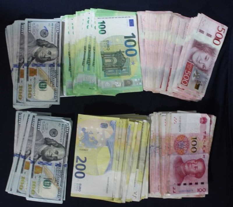 Foreign National Detained at Kathmandu Airport Attempting to Smuggle Large Sum of Foreign Currency