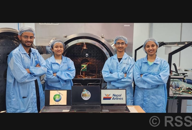 विद्यार्थीले बनाएको ‘मुनाल’ उपग्रह प्रक्षेपण हुँदै