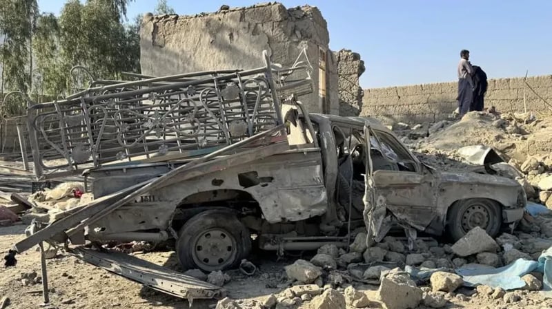 Dozens Killed in Pakistani Airstrikes on Afghan Border, Taliban Claims