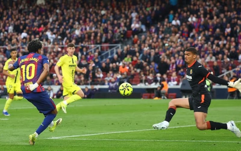 Lamine Yamal Scores First Barcelona Hat-Trick in Dominant 4-1 La Liga Victory Over Villarreal