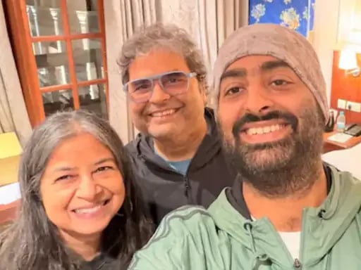 Filmmaker Vishal Bhardwaj Appeals to Arijit Singh to Reverse Retirement Decision