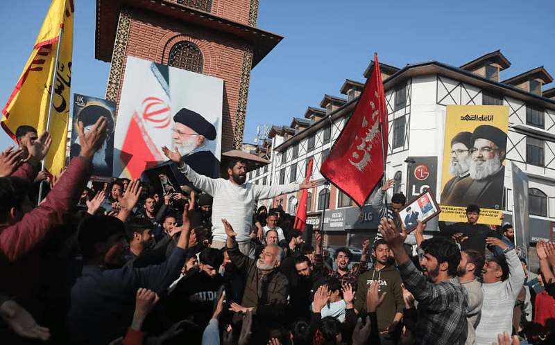 Thousands of Shia Muslims Protest in Indian-Administered Kashmir Against Assassination of Iran's Supreme Leader