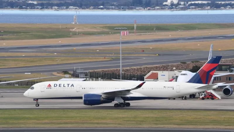 Several Injured After Delta Flight Encounters Severe Turbulence Landing in Sydney