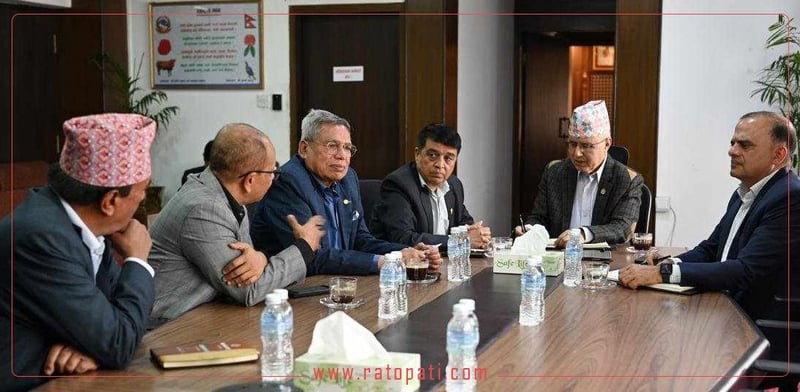 Finance Minister Khanaal Concludes Discussions with Private Sector Leaders