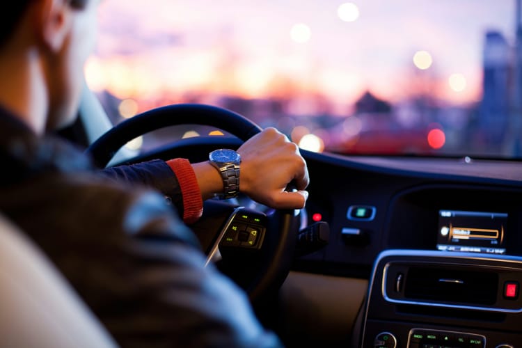 Malta Offers Young Drivers €25,000 to Surrender Licenses to Combat Traffic Congestion