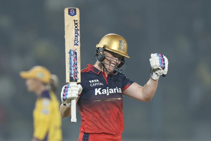 Royal Challengers Bangalore Storms Into WPL Final After Dominating UP Warriors Victory