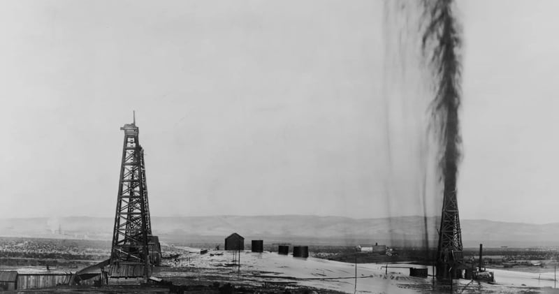 The Story of Black Gold: How Oil Shaped the Modern World and Its Enduring Curse