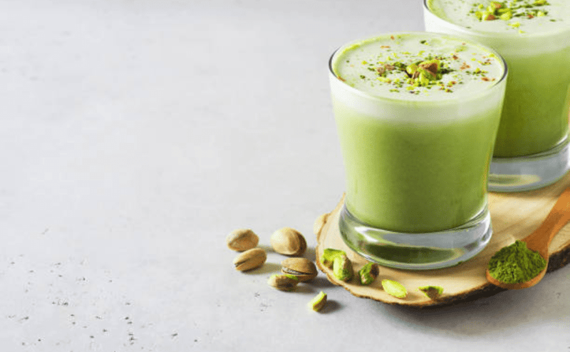 Health Benefits of Consuming Milk Mixed with Pistachios