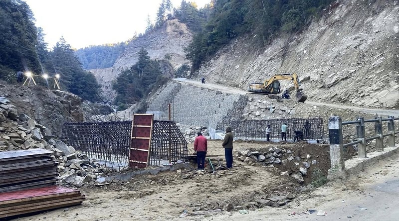 स्रोत अभावको मारमा हेटौँडा–कुलेखानी–काठमाडौँ सडक