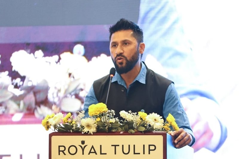 Rabi Lamichhane Directs Newly Elected MPs to Shun Selfish Groups and Factions