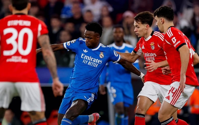 PSG Edges Monaco 3-2 in Thrilling Champions League Playoff First Leg