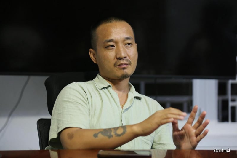 दमक भ्यू टावरलाई अस्पताल वा कलेज बनाऔँ, फोटो खिचेर देश चल्दैन : सुदन गुरुङ