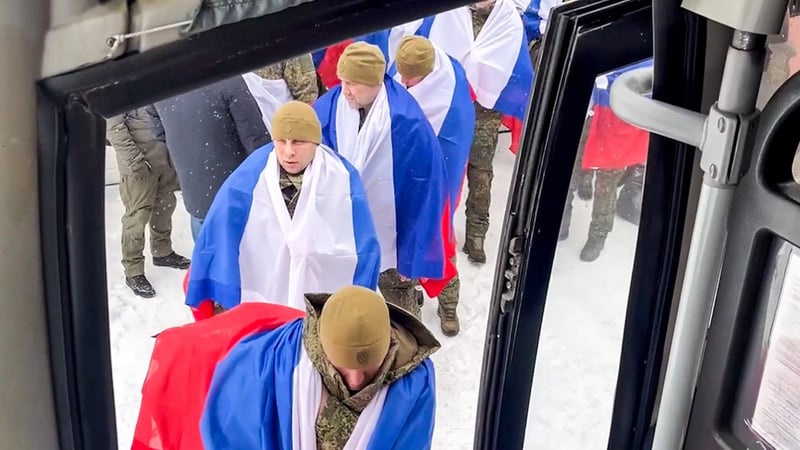Russia and Ukraine Begin Large-Scale Prisoner Exchange Amid Ongoing Conflict
