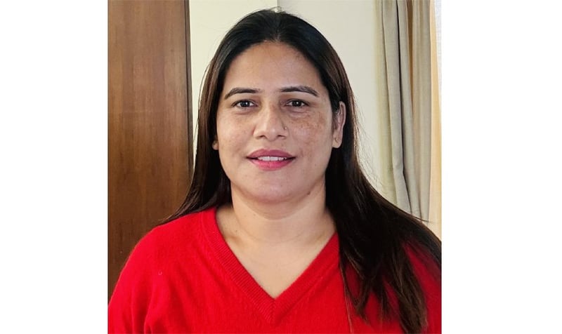 टिकट वितरणपछि एमालेमा असन्तुष्टि: उषाकिरणले विष्णु पौडेललाई लक्षित गर्दै लेखिन् ‘ठाकुर गैरेको पाप लाग्ला’