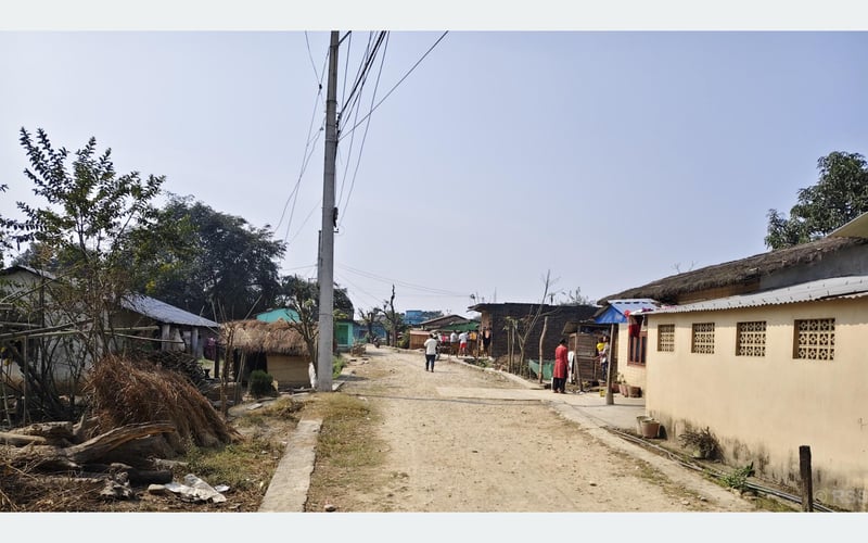 Nepal's Bote Community Remains Tied to Traditional Livelihoods Amidst Calls for Skill Development and Secure Housing