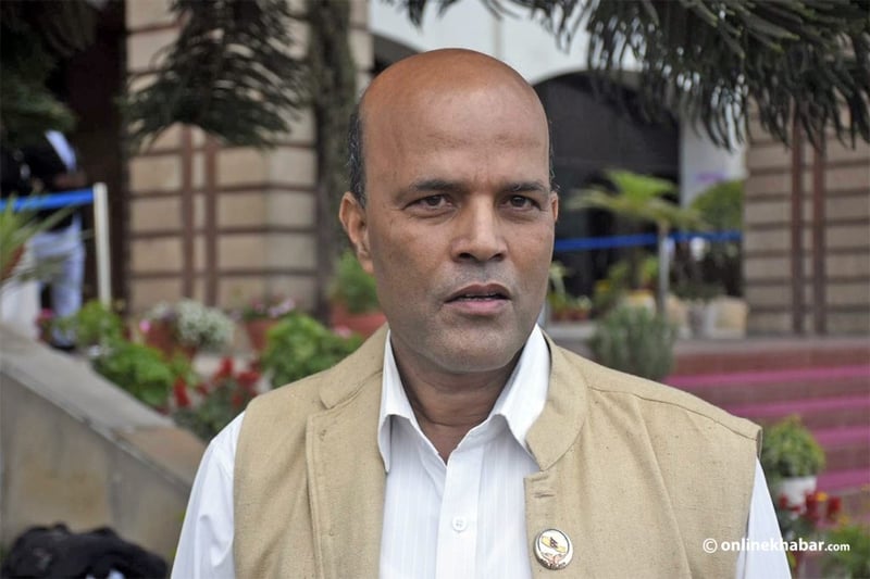 बालेनको क्याबिनेटबाट अमरेश आउट