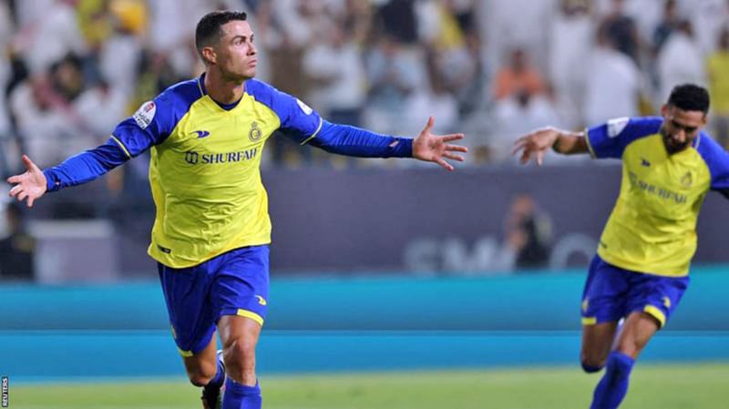 ३० वर्ष कटेपछि रोनाल्डोले गरे ५०० गोल