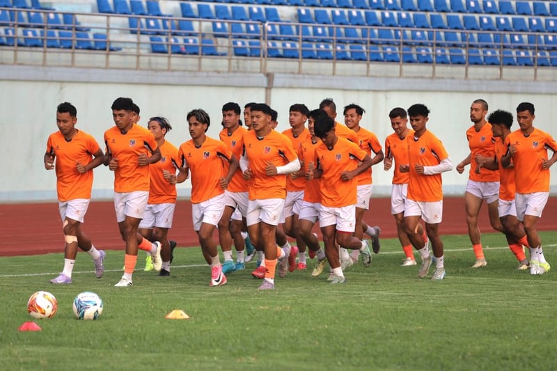 हङकङविरुद्धको मैत्रीपूर्ण खेलका लागि ४९ खेलाडीलाई प्रशिक्षणमा बोलाइयो