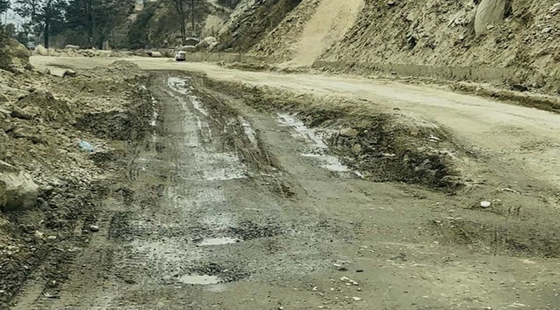 धुलिखेल–खावा सडकखण्डमा कालोपत्रे गर्न चैत ७ बाट राति बन्द गरिने