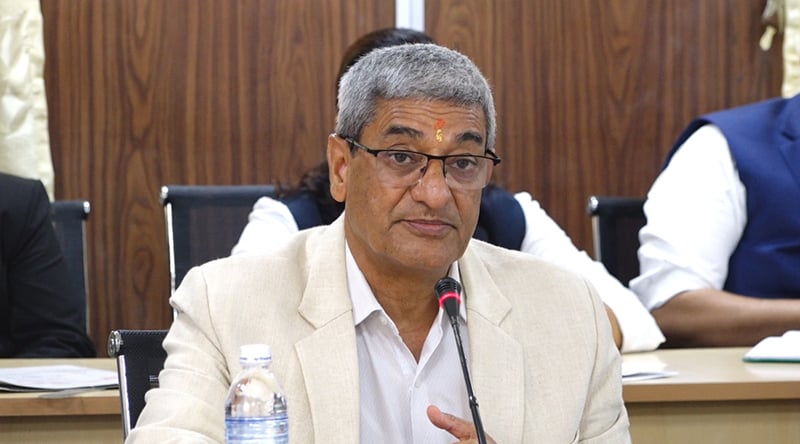 पक्राउपछि पूर्वगृहमन्त्री लेखकले भने – राजनीति र कानुनी लडाइँ तयार छु