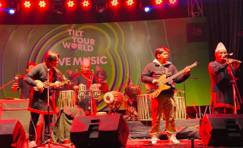 बुढानिलकण्ठमा गुञ्जियो ‘कुटुम्ब’