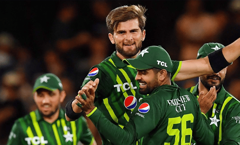 बंगलादेशसँगको शृंखलाका लागि पाकिस्तानको टोली घोषणा, बाबर परेनन्