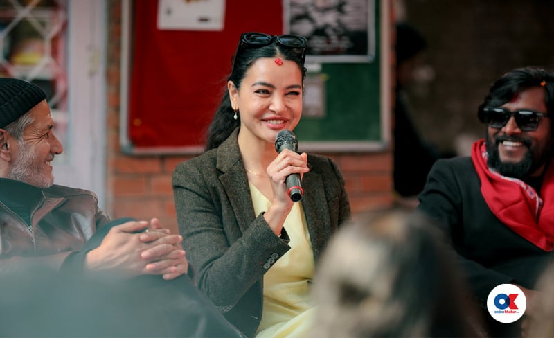 द ब्लू लाइट : निर्मात्री बेनिशा, भिलेन सृष्टि, भर्सटाइटल अर्पण