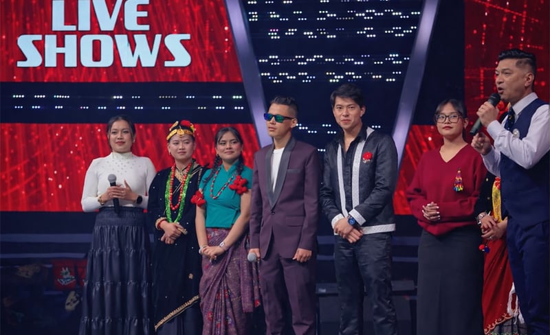 भोट माग्दै ‘भ्वाइस अफ नेपाल’ का प्रतिस्पर्धी, १२ जनाको समीकरण पूरा